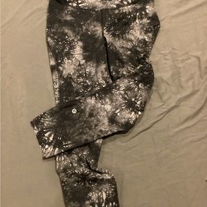 Lululemon base pace leggings.